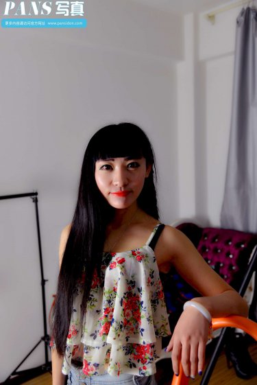 巨胸美女被挤奶漫画无遮挡